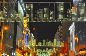 Una Navidad iluminada con cabeza