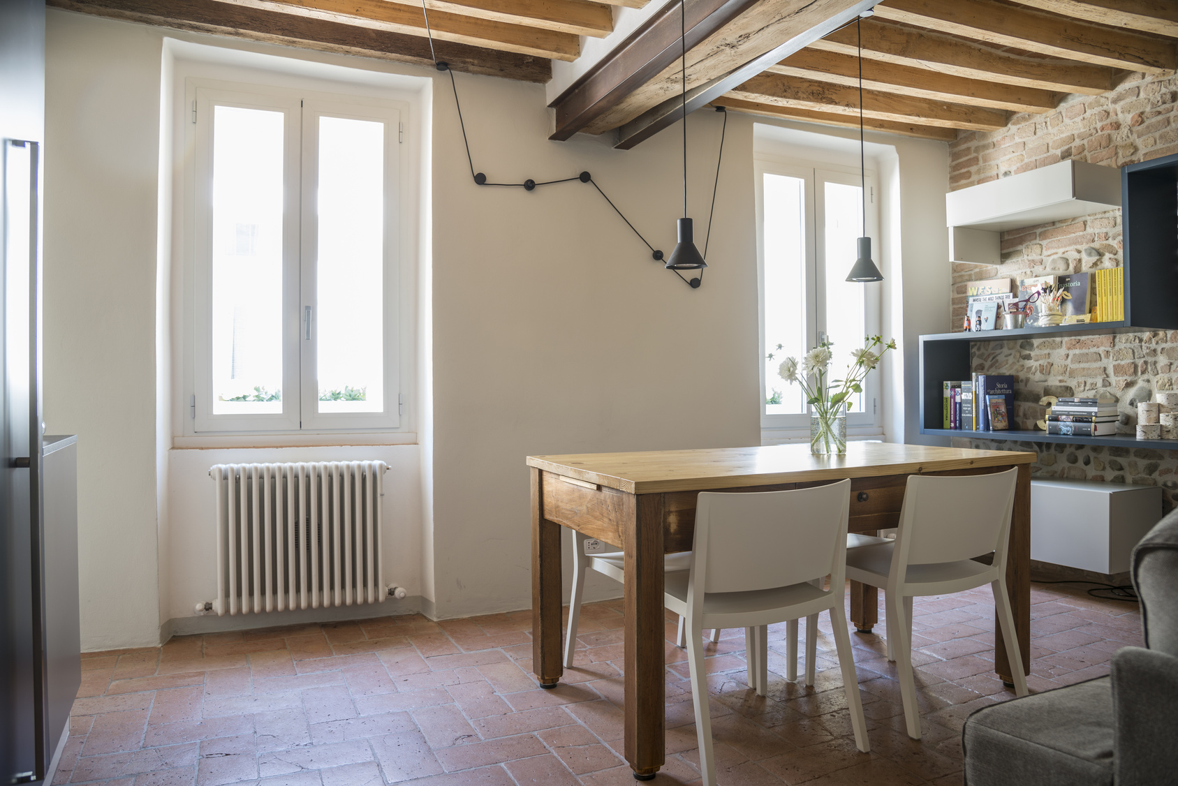 consejos para ocultar los cables en un apartamento - Airbnb Community
